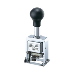 ナンバーリングマシン５桁　７様式