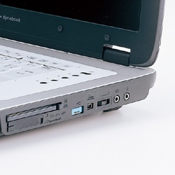 ＵＳＢコネクタ取付けセキュリティ