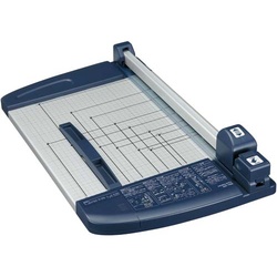 ペーパーカッターロータリー式Ｂ４　裁断枚数４０枚
