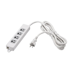 ３ピン式電源タップ　４個口　３ｍ　　ホワイト