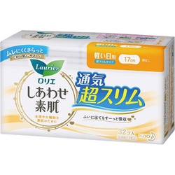 ロリエしあわせ素肌超スリム軽い日羽なし（３２個）
