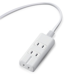 電源タップ　磁石　３個口（内３ピン１）　１ｍ　白